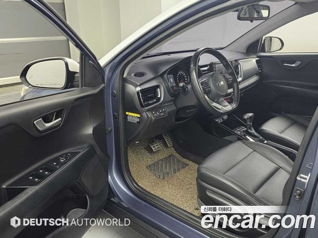 Kia Stonic 1.4 Prestige 2018 — фото 15