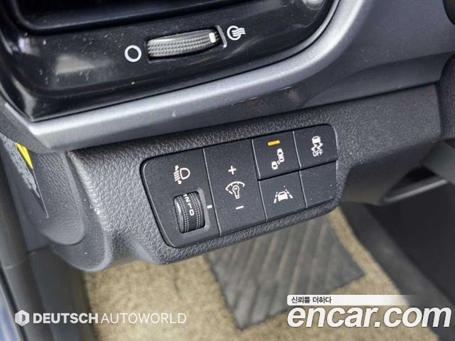 Kia Stonic 1.4 Prestige 2018 — фото 20