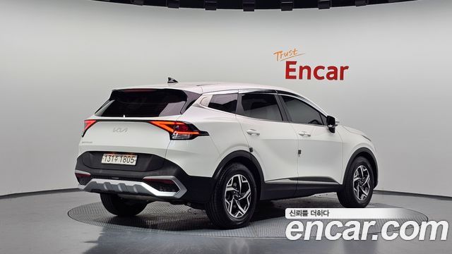 Kia Sportage (V) Gasoline 1.6 Turbo 2WD Trendy 2022 — фото 2