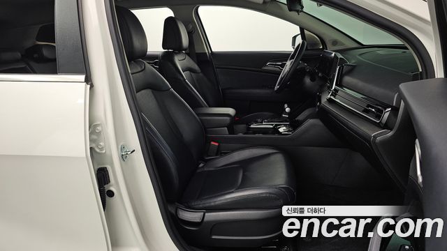 Kia Sportage (V) Gasoline 1.6 Turbo 2WD Trendy 2022 — фото 11