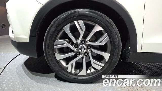 KG Mobility (SsangYong) Tivoli Armor Diesel VX 4WD 2018 — фото 5