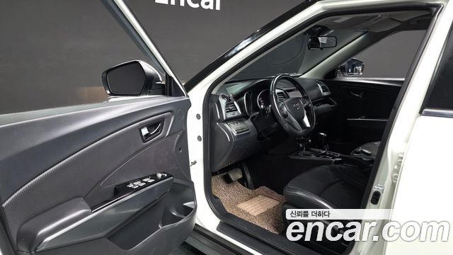 KG Mobility (SsangYong) Tivoli Armor Diesel VX 4WD 2018 — фото 10