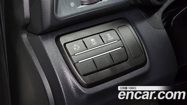 KG Mobility (SsangYong) Tivoli Armor Diesel VX 4WD 2018 — фото 15