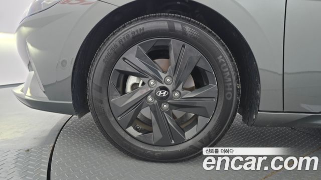 Hyundai Avante (CN7) 1.6 Inspiration 2023 — фото 5