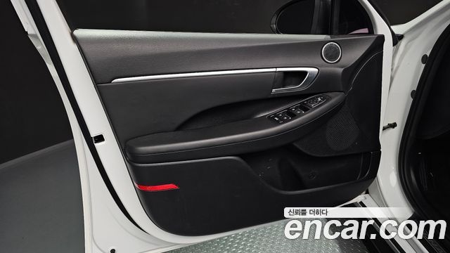 Hyundai Sonata (DN8) 2.0 LPG(rental car) Style 2021 — фото 24