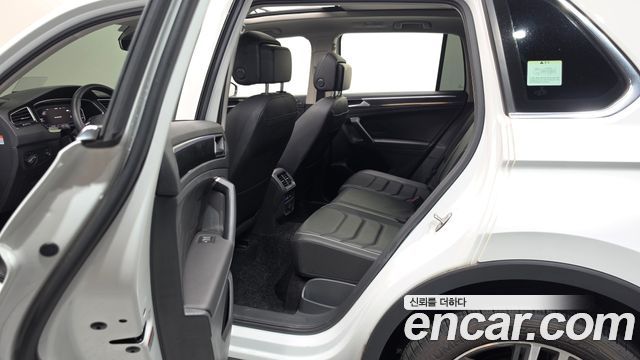 Volkswagen Tiguan (II) 2.0 TDI 4Motion Prestige 2023 — фото 26