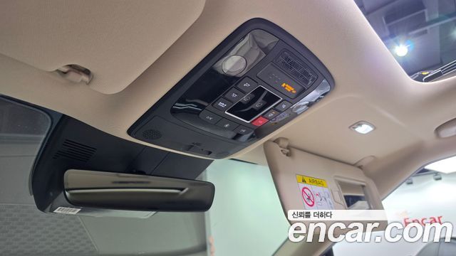 Kia Carnival (IV) HEV 7seater Gravity 2024 — фото 15