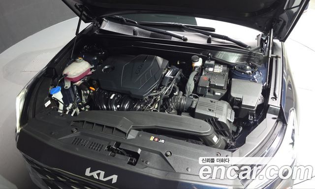 Kia K8 2.5 Gasoline 2WD Noblesse 2022 — фото 6