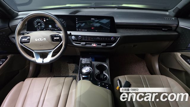 Kia K8 2.5 Gasoline 2WD Noblesse 2022 — фото 7