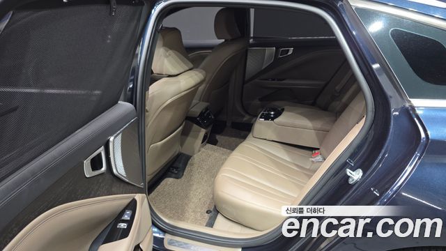 Kia K8 2.5 Gasoline 2WD Noblesse 2022 — фото 12