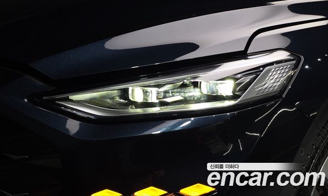 Kia K8 2.5 Gasoline 2WD Noblesse 2022 — фото 22