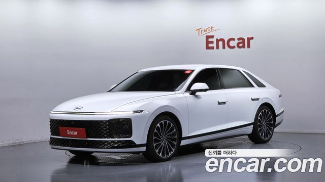 Hyundai Grandeur Hybrid (GN7) Calligraphy 2023 — фото 1