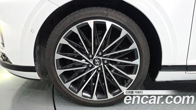 Hyundai Grandeur Hybrid (GN7) Calligraphy 2023 — фото 5