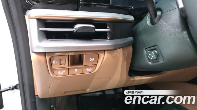 Hyundai Grandeur Hybrid (GN7) Calligraphy 2023 — фото 19
