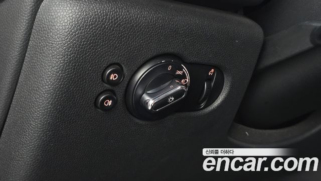 MINI Cooper Standard Third Generation 2018 — фото 19
