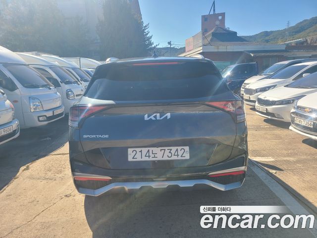 Kia Sportage (V) Gasoline 1.6 Turbo 2WD Prestige 2022 — фото 4