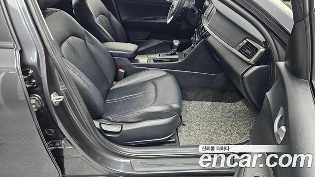 Kia K5 (II) 2.0 Luxury 2020 — фото 26