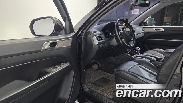 KG Mobility (SsangYong) Rexton Sports Diesel 2.2 4WD Prestige 2019 — фото 10