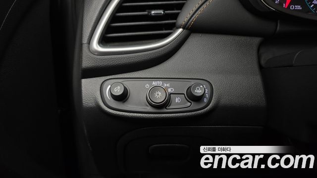 Chevrolet Trax 1.4 LT Core 2020 — фото 18
