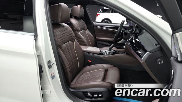 BMW 5 Series (G30) 530i M Sport Package Plus 2019 — фото 11