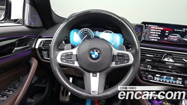 BMW 5 Series (G30) 530i M Sport Package Plus 2019 — фото 13