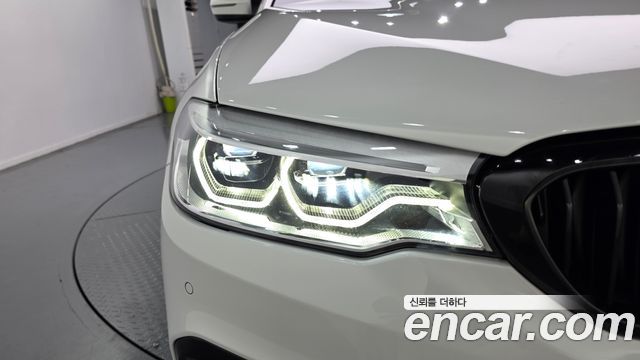 BMW 5 Series (G30) 530i M Sport Package Plus 2019 — фото 22