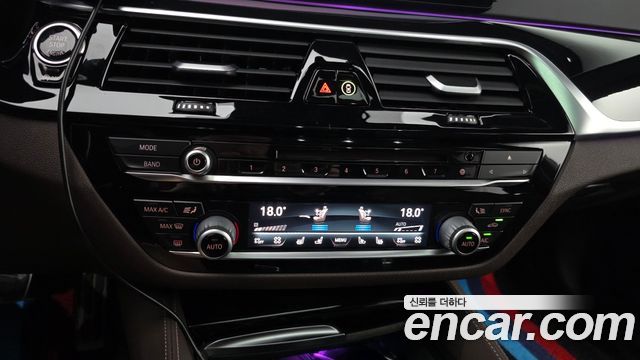 BMW 5 Series (G30) 530i M Sport Package Plus 2019 — фото 32