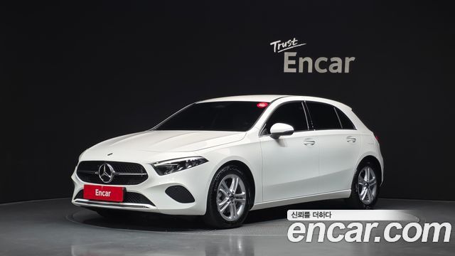 Mercedes-Benz A-Class (W177) A220 Hatchback 2024 — фото 1