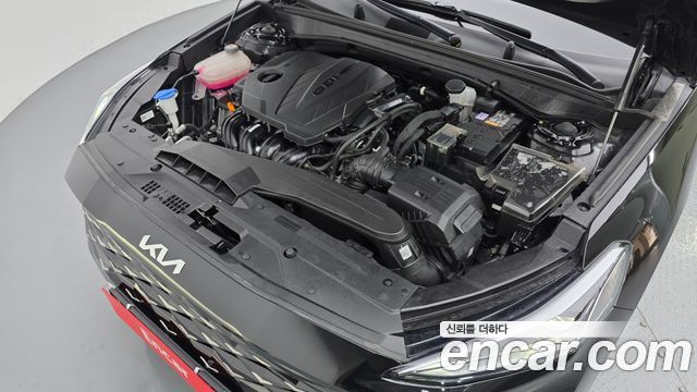 Kia K8 2.5 Gasoline 2WD Noblesse 2024 — фото 6