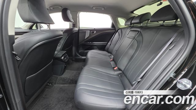 Kia K8 2.5 Gasoline 2WD Noblesse 2024 — фото 12