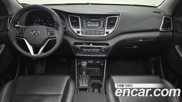 Hyundai Tucson Diesel 2.0 2WD Style 2017 — фото 7