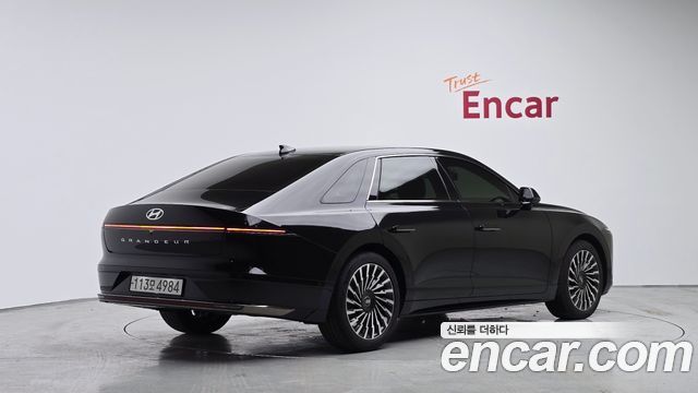 Hyundai Grandeur Hybrid (GN7) Calligraphy 2024 — фото 2