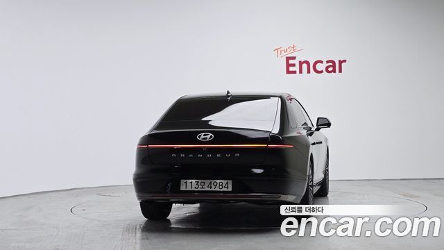 Hyundai Grandeur Hybrid (GN7) Calligraphy 2024 — фото 4