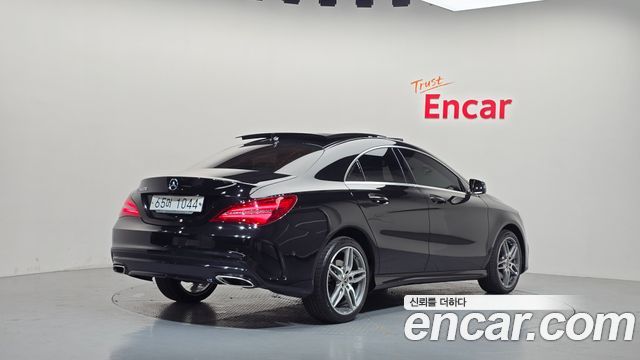 Mercedes-Benz CLA-Class (C117) CLA220 AMG Line 2018 — фото 2