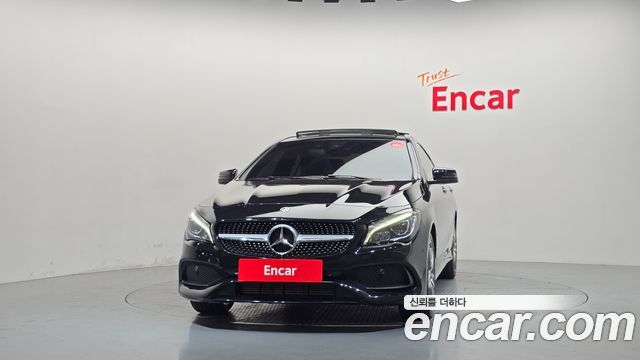 Mercedes-Benz CLA-Class (C117) CLA220 AMG Line 2018 — фото 3