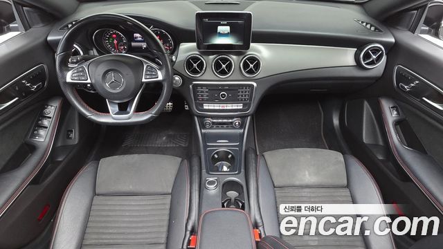 Mercedes-Benz CLA-Class (C117) CLA220 AMG Line 2018 — фото 7