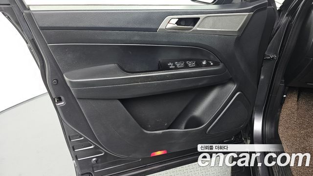 KG Mobility (SsangYong) Rexton Sports Diesel 2.2 4WD Prestige 2018 — фото 24