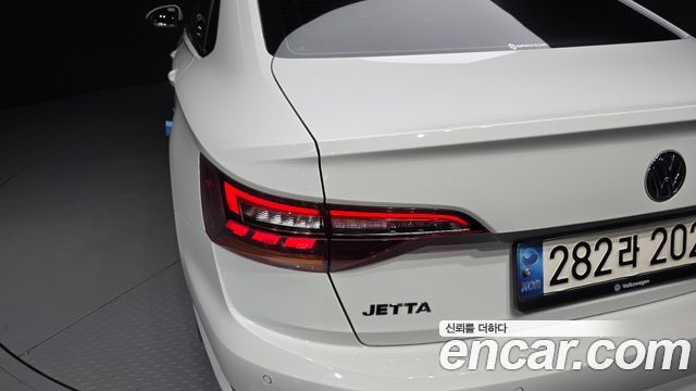 Volkswagen Jetta (VII) 1.4 TSI Prestige 2021 — фото 23