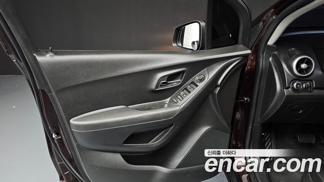 Chevrolet Trax 1.4 LT 2016 — фото 24