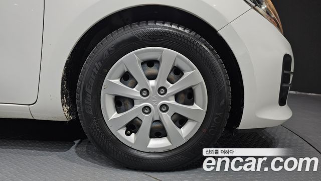 Kia Pride 5DR 1.4 MPI Trendy 2016 — фото 21