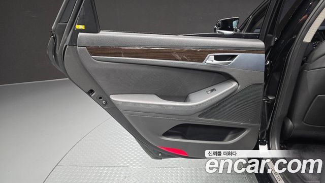 Genesis G80 3.3 GDI Luxury 2017 — фото 25
