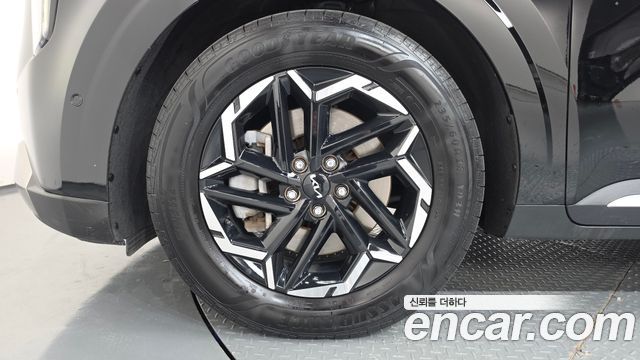 Kia Carnival (IV) Gasoline 9-Seater Noblesse 2025 — фото 5