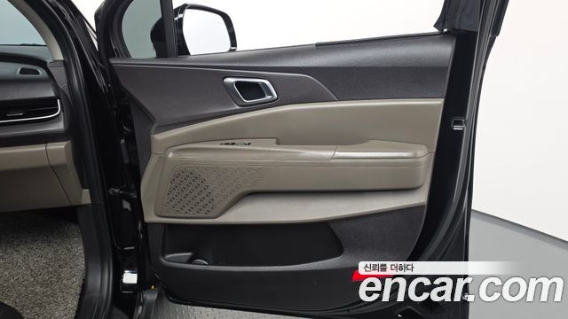 Kia Carnival (IV) Gasoline 9-Seater Noblesse 2025 — фото 25