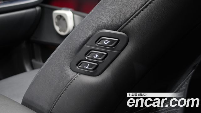 Hyundai Ioniq 6 Long Range AWD Prestige 2024 — фото 31