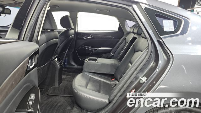 Kia K7 Premier 3.0 LPI Prestige 2020 — фото 11