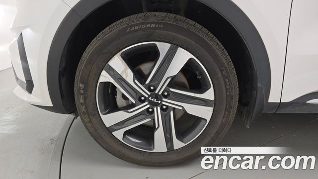 Kia Sorento (IV) HEV 1.6 2WD Prestige 2023 — фото 5