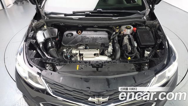 Chevrolet Cruze 1.4 Turbo LT Deluxe 2017 — фото 6