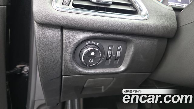Chevrolet Cruze 1.4 Turbo LT Deluxe 2017 — фото 17