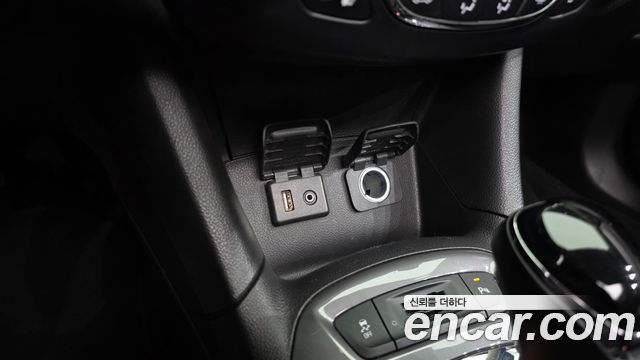 Chevrolet Cruze 1.4 Turbo LT Deluxe 2017 — фото 28