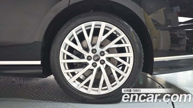 Audi A8 (D5) 55 TFSI Quattro LWB 2021 — фото 21
